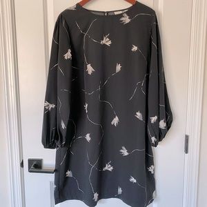 Black and White Floral Dress - Size Large